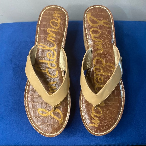 Sam Edelman Romy sandals patent leather tan flip flop wedges. - Picture 2 of 14